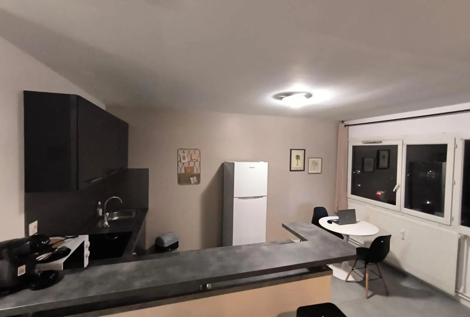 Apartment Lerelaisdodile - Ideal Pro & Couple - Studio Cosy - Proche Metro - Parking Gratuit - Mons-En-Baroeul - - Wifi Hd - Smart Tv - Entree Autonome